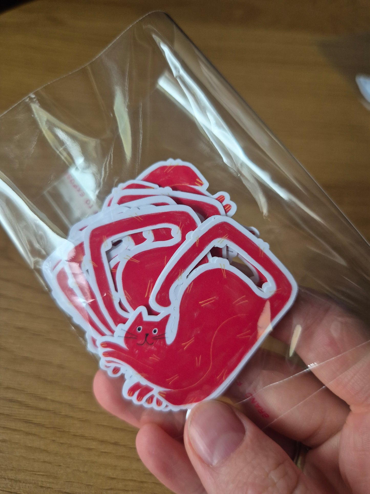 Rosa kattklistremerke